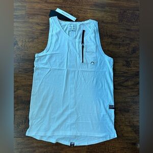 Black N’ Blanc by Project Raw T-Shirt Size M